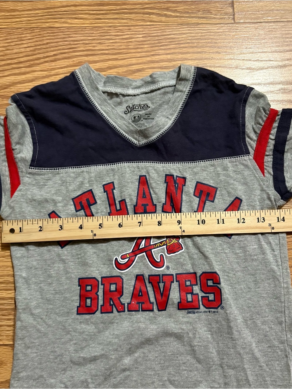 Stitches MLB Atlanta Braves Glitter Graphic Baseball Shirt Women’s Small - Picture 5 of 8
